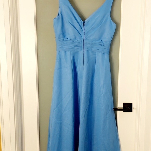 Mari Lee Dress - Picture 5 of 7